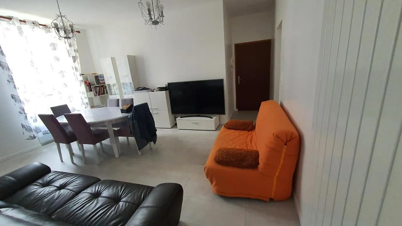 Lou Cantou La Bourboule Apartment